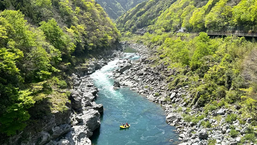 四国吉野川ラフティング