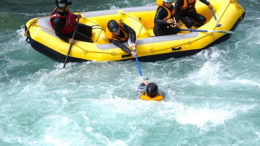 四国吉野川ラフティング