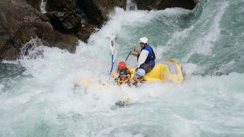 四国吉野川ラフティング